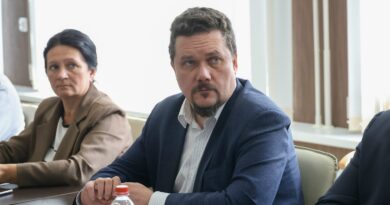 Ведущий аналитик АПЭК Алексей Громский: на Северо-Западе сохраняется несколько интригующих округов на выборах в Госдуму Ведущий аналитик АПЭК Алексей Громский: на Северо-Западе сохраняется несколько интригующих округов на выборах в Госдуму